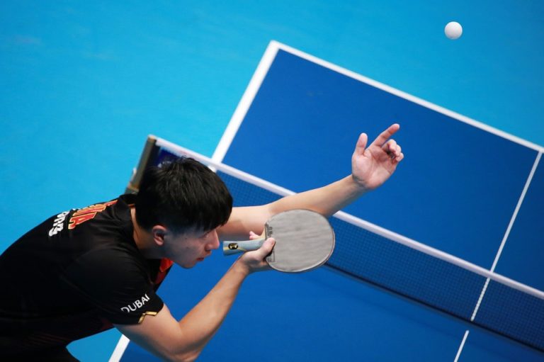 Quelle est la différence entre le ping pong et le tennis de table ?