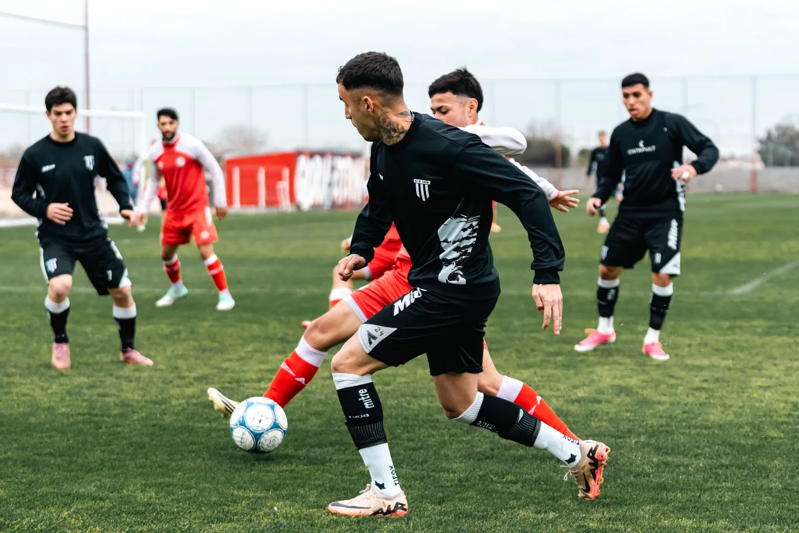 Liste des sports collectifs : combien de joueurs, et lesquels se jouent à 4 ?